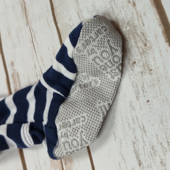 Carter's Cotton Footie Pajamas 12M - Picture 3 of 8